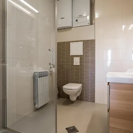 Ferienvilla Mit Pool In Holiday home Pula